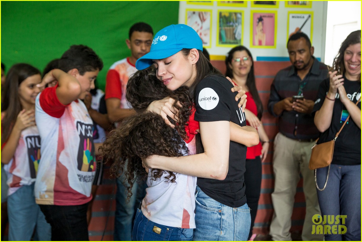 Sofia Carson Visits UNICEF Programming in Brazil with UNICEF USA 15